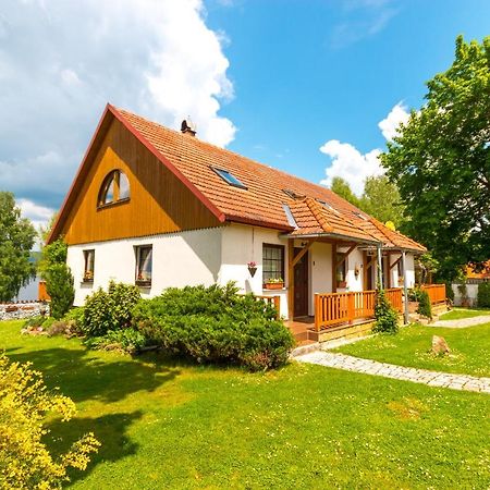 Apartments U Jezera Černá Černá v Pošumaví Exterior foto