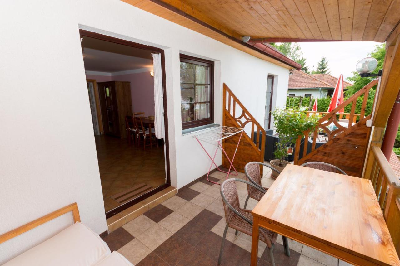 Apartments U Jezera Černá Černá v Pošumaví Exterior foto